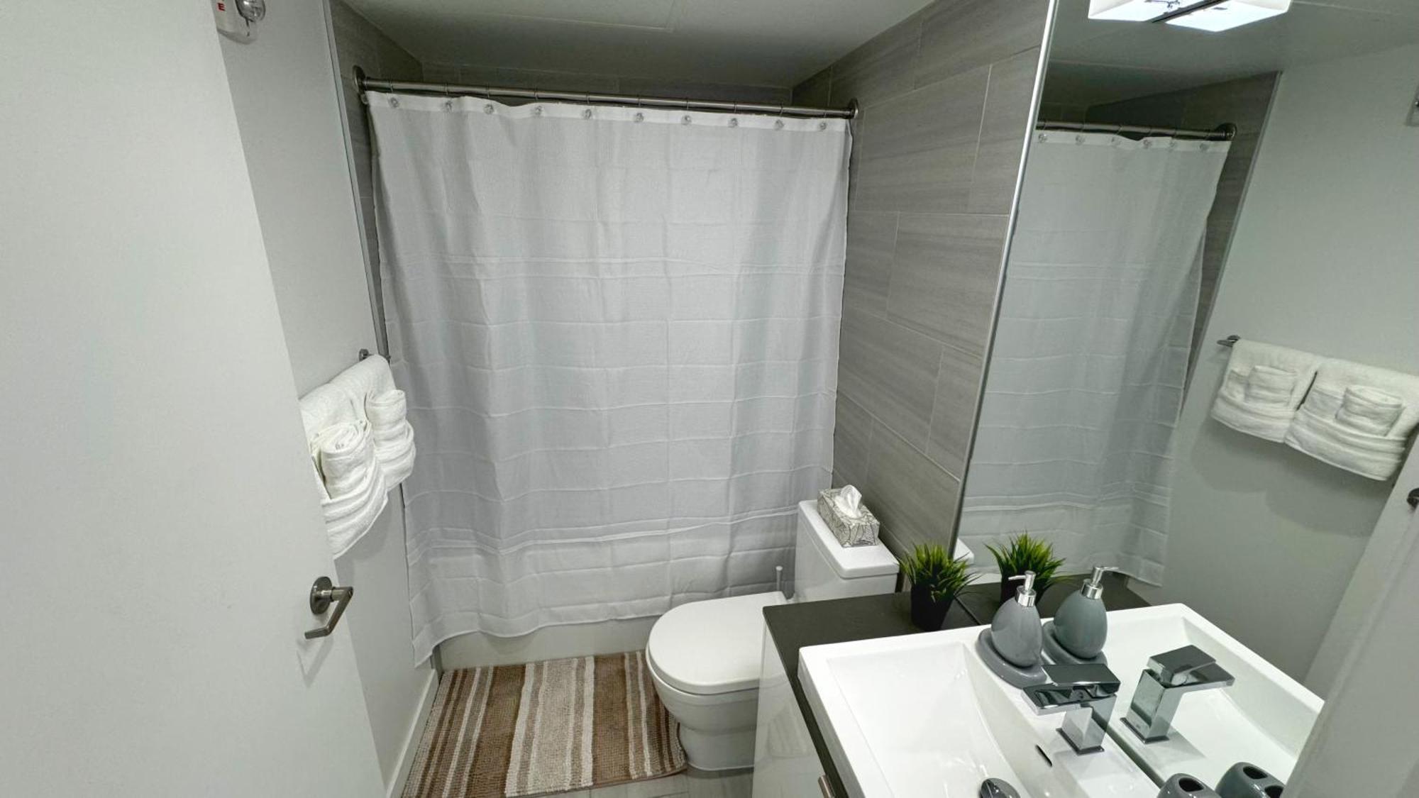Cozy 1Br Apt - Downtown Winnipeg Exterior photo
